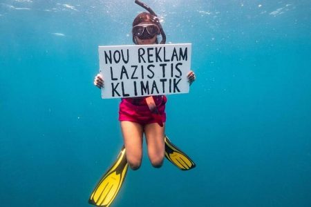 First underwater climate protest – “We demand climate justice”